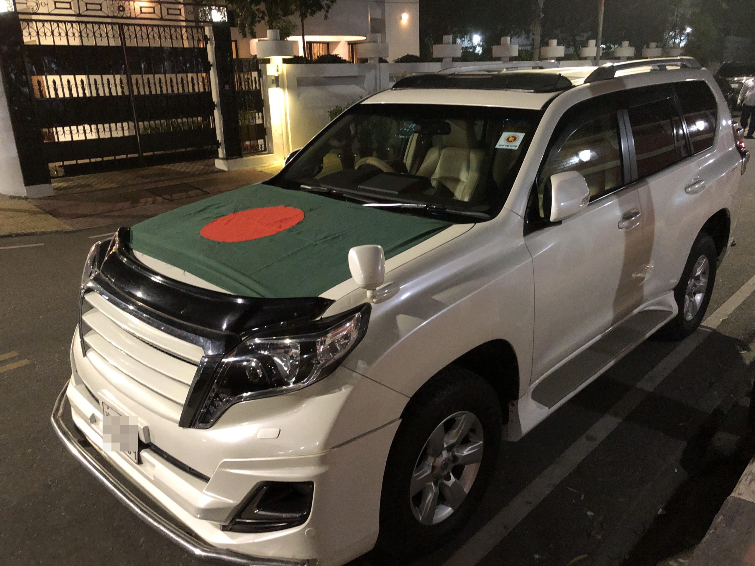 今日は、バングラデシュの祝日「Victory Day」♪